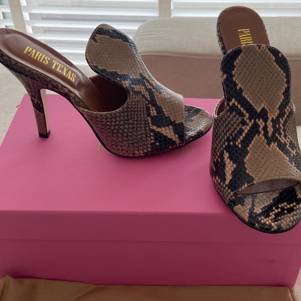 NIB Paris Texas animal snake print high heel Western Mules 39 sold out! 8.5 9